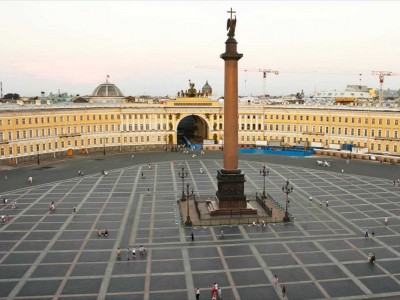 palace-square-saint-petersburg