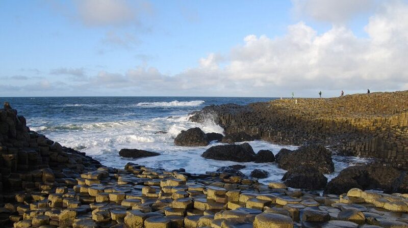 گذرگاه ساحلی جاینت (Giant’s Causeway)