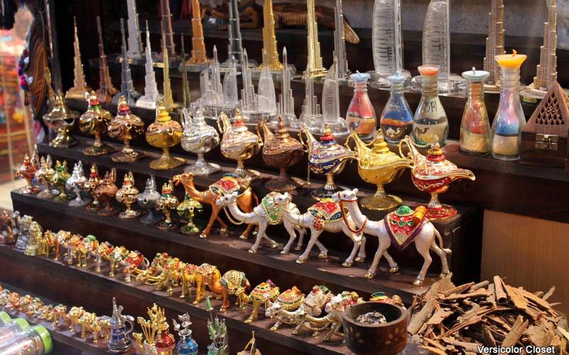 Dubai-souvenir-shop