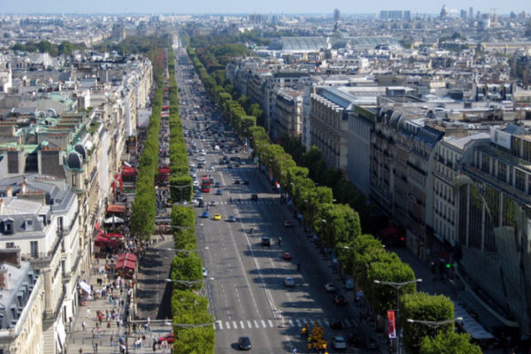 Champs-Elysées