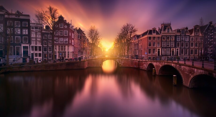 Beautiful-Image-of-Sunset-Amsterdam