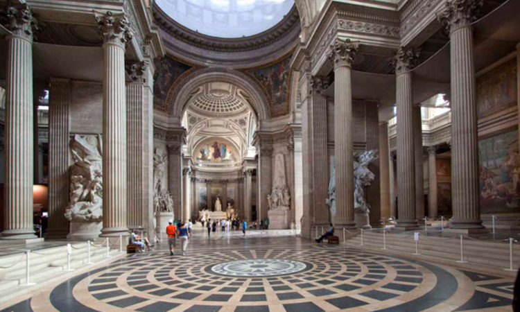 لو پاتنتئون (LE PANTHÉON)