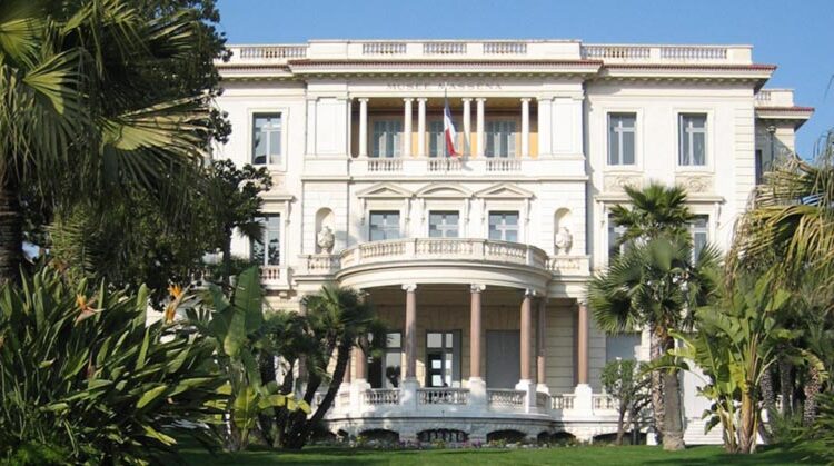 پلاز ماسنا (Palais Masséna)