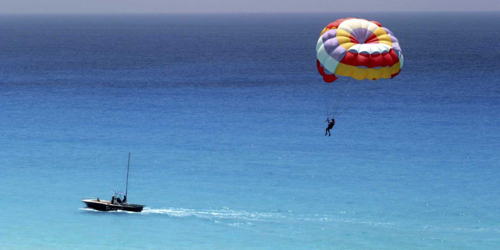 parasail_parasailing