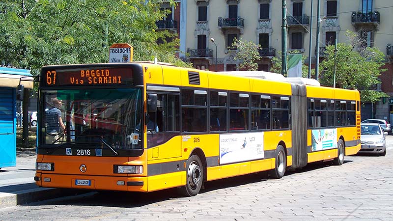 milan buses