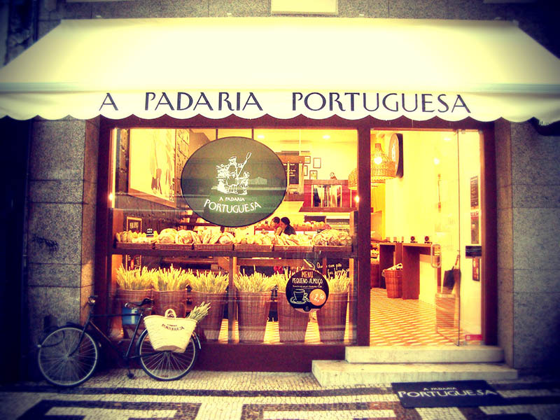 صرف صبحانه در Padaria Portuguesa