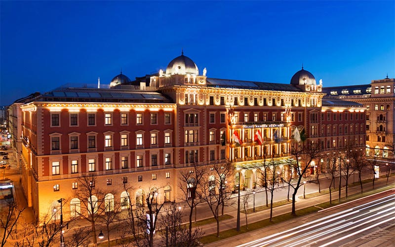 Palais Hansen Kempinski Vienna- eligasht.com نمای شب هتل