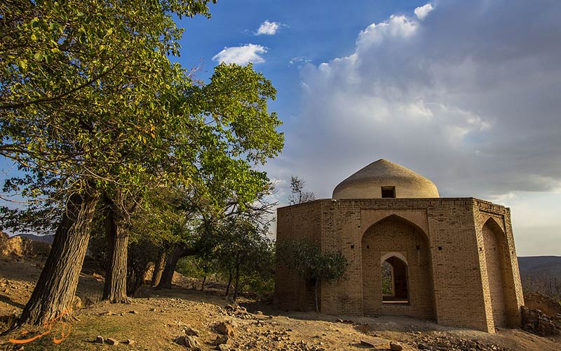 بناهای تاریخی روستای انجدان