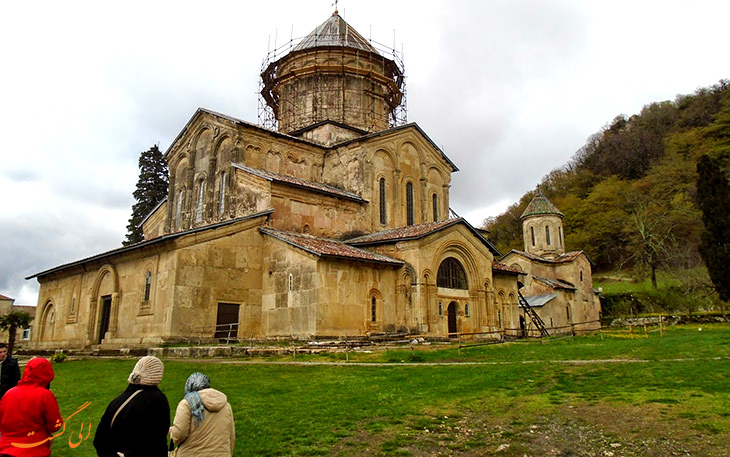 صومعه تاریخی گلاتی در گرجستان