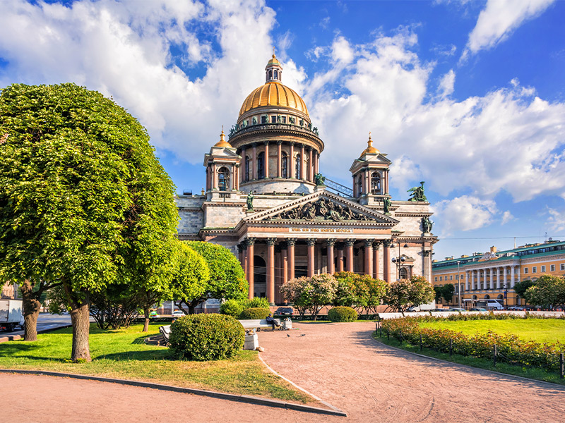 کلیسای جامع سنت ایزاک | St. Isaac's Cathedral