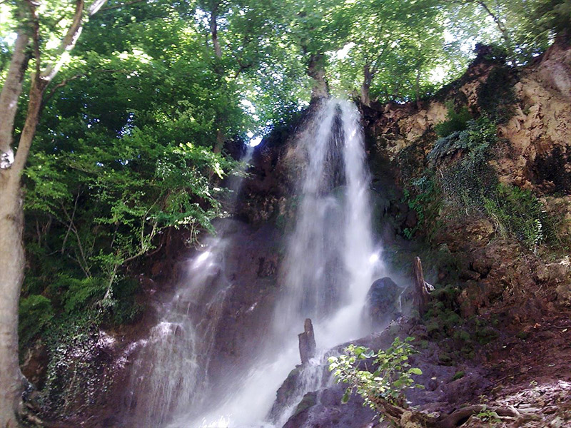 آبشار سمبی استان مازندران