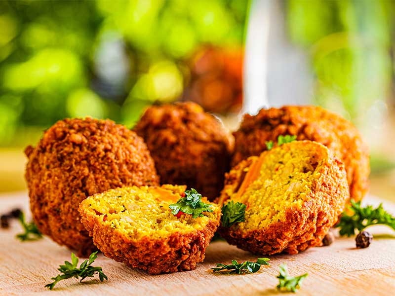 فلافل فینگرفود محبوب در خاورمیانه - Falafel