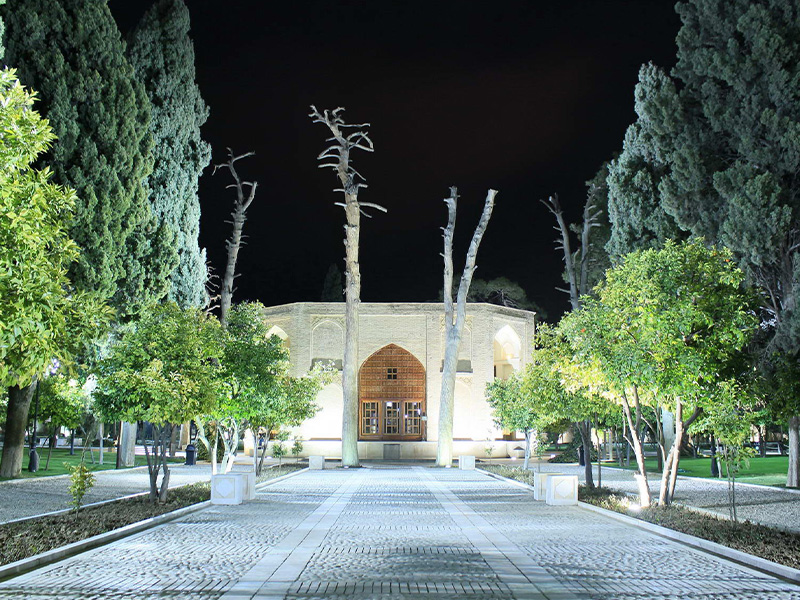 باغ جهان نما - الی گشت