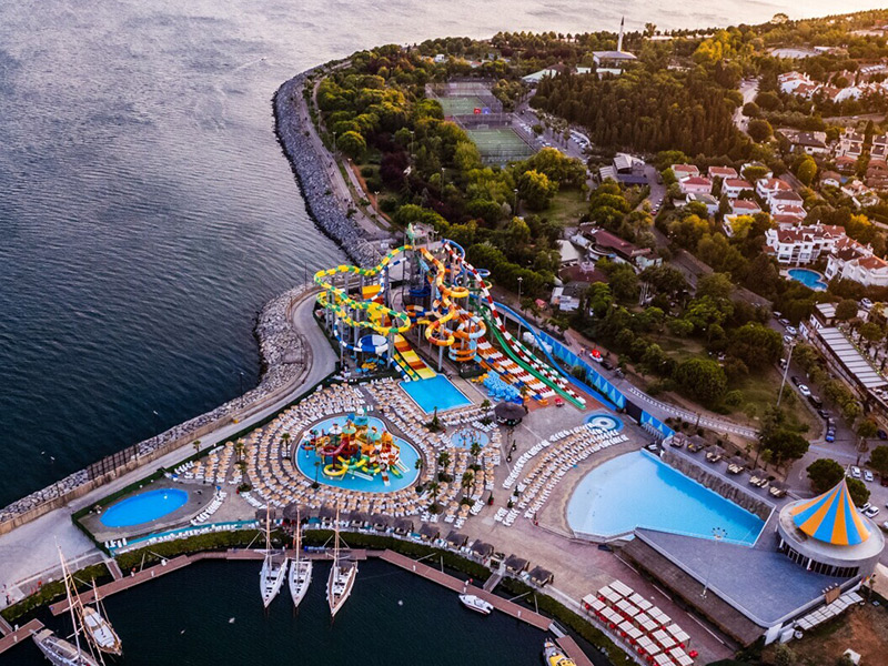 پارک آبی ویاپورت مارینا استانبول (Viaport Marina Aqua Water Park Istanbul) - الی گشت