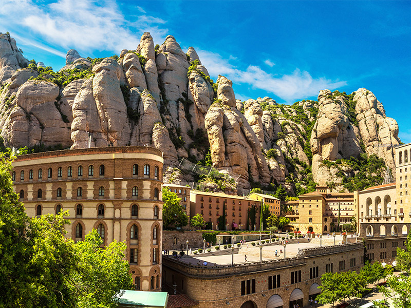 مونتسرات | Montserrat