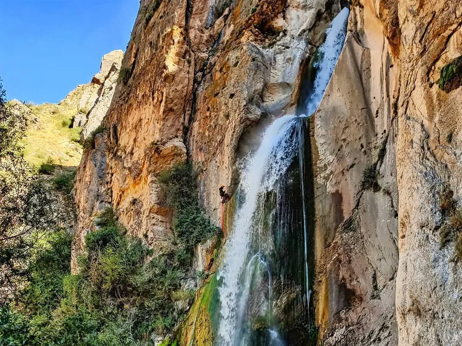 آبشار شاهان دشت