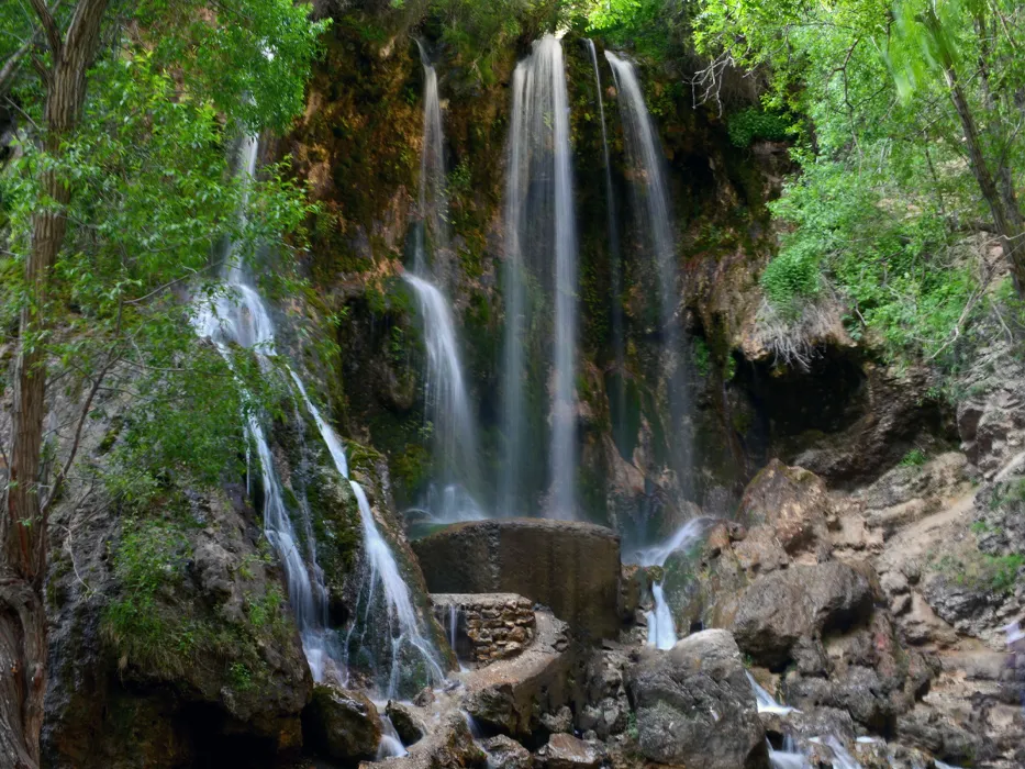 روستای اخلمد